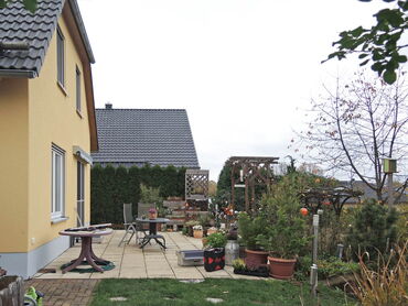 Terrasse vor dem Aufbau eines Glashauses