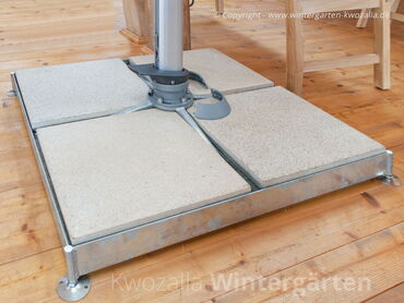 Schirmständer - Bodenplatte für Teleskopschirme, Feuerverzinkter Stahlrahmen mit Hülse - Inkl. 4 Einlegeplatten