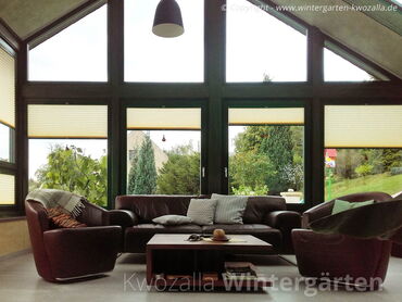 Innen angebrachter Sonnenschutz - Plissee für große Glasfächen