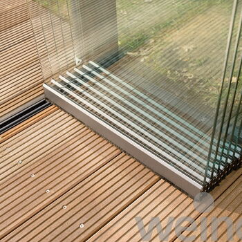 weinor | Terrassenueberdachung - transparente Glasfaltwand aus Sicherheitsglas