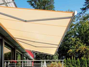 Außenbeschattung - Bewährte Klassiker unter den Kassetten-Markisen - Flexible Alleskönner für jede Fassade